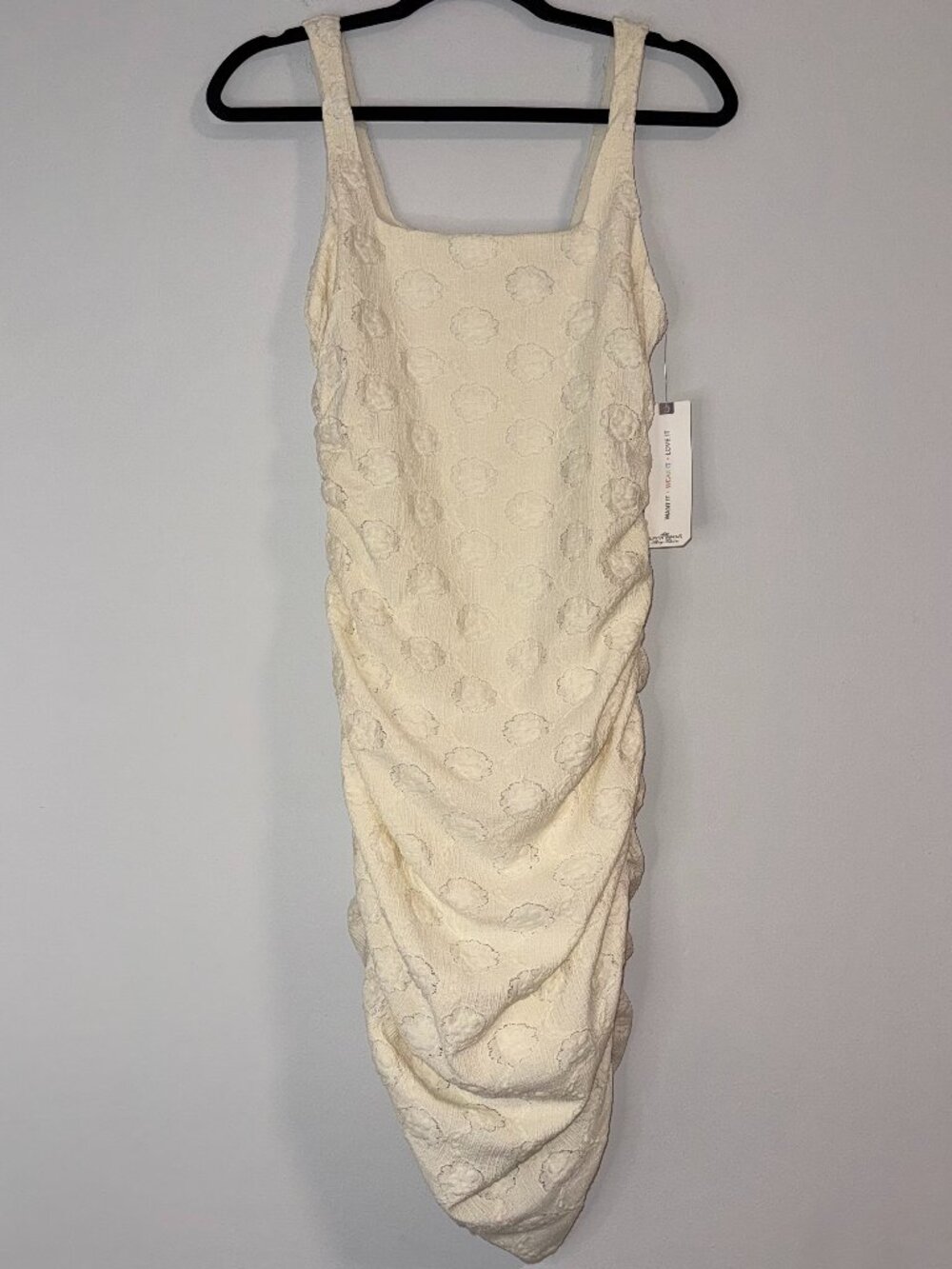 NWT Almost Famous Ivory Floral Ruched Body Con Mini Dress Sz M